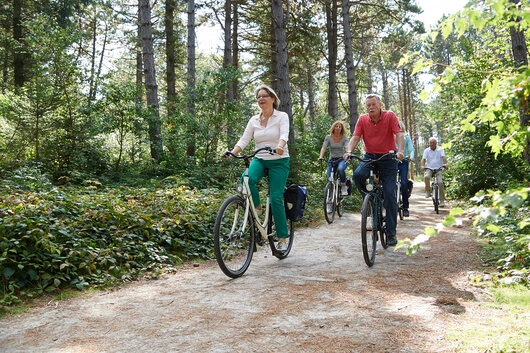 Start in die Radsaison: Von Balkan bis Bretagne – neue Reiseziele der Landpartie