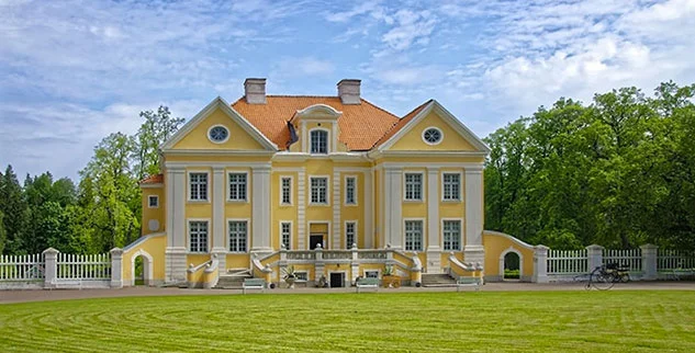 Der Gutshof Palmse, im Nationalpark Lahemaa gelegen, der erste komplett renovierte Gutshofkomplex