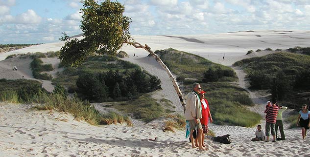Pause an den Sanddünen auf einer Radreise in Pommern an der Ostseeküste